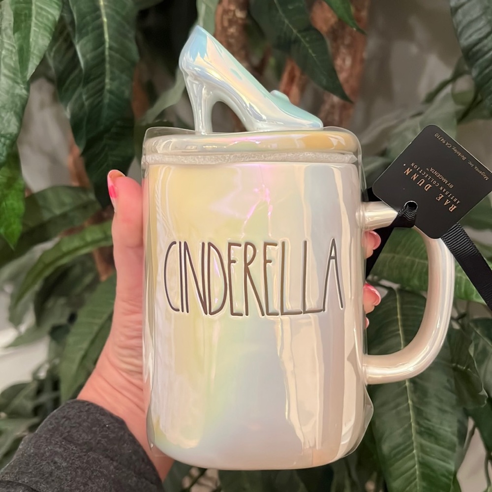 Rae Dunn & Disney Cinderella mug with Heel topper